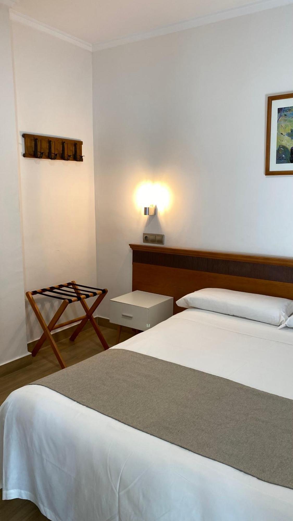 Ramis Fundado En 1969 Hotel *